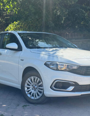 Sunprise Car Rental'dan Kiralık Fiat Egea – 2025 Model – Dizel Otomatik