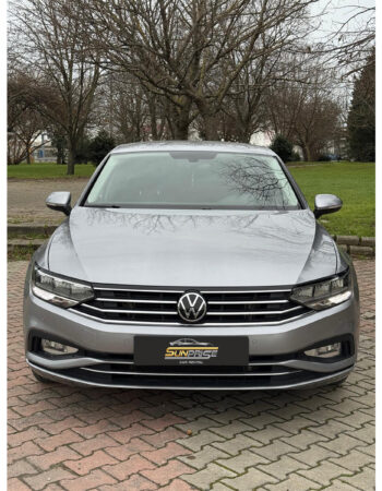 Sunprise Car Rental'dan Kiralık VW Passat – 2022 – Benzin Otomatik